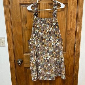 Cider- 2xL floral corduroy overall dress